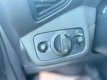 Ford Kuga, 2015г., передний привод, автомат