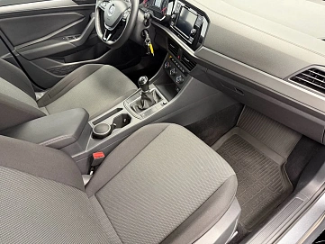 Volkswagen Jetta, 2020г., передний привод, механика