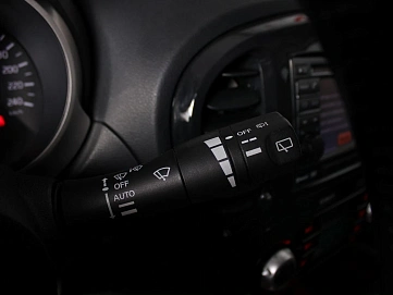 Nissan Juke, 2012г., передний привод, вариатор