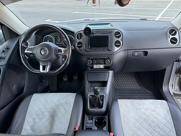 Volkswagen Tiguan, 2012г., передний привод, механика