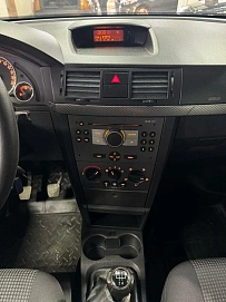 Opel Meriva, 2008г., передний привод, механика