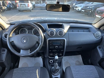 Renault Duster, 2013г, полный привод, механика