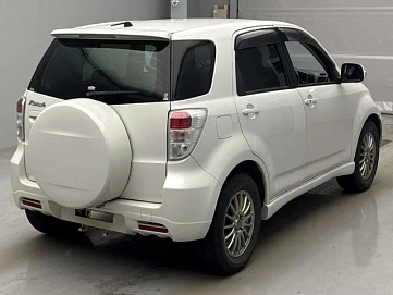 Toyota Rush, 2013г., полный привод, автомат