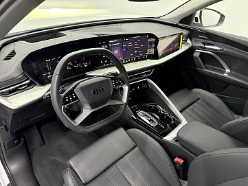 Audi Q5, 2025г., полный привод, робот