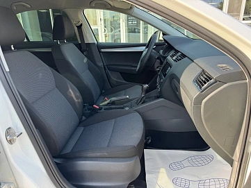 Skoda Octavia, 2016г., передний привод, автомат