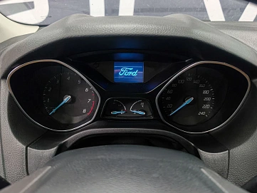 Ford Focus, 2012г., передний привод, робот