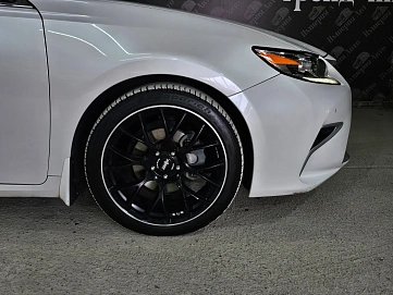 Lexus ES, 2017г., передний привод, автомат