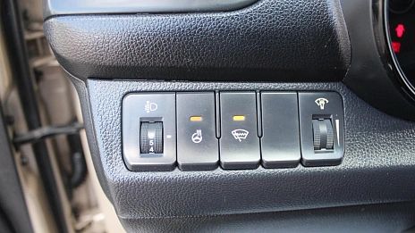 Kia Rio, 2013г., передний привод, механика