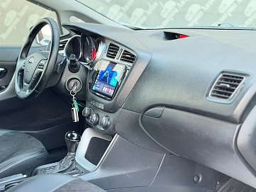 Kia Ceed, 2013г., передний привод, автомат