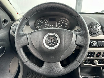 Renault Logan, 2011г., передний привод, механика