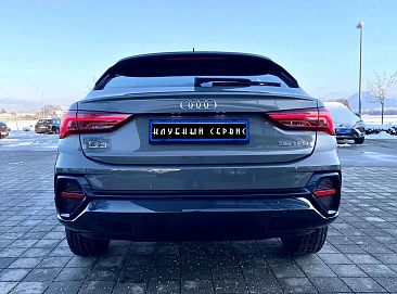 Audi Q3, 2022г., передний привод, робот