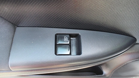 Nissan Note, 2013г., передний привод, механика