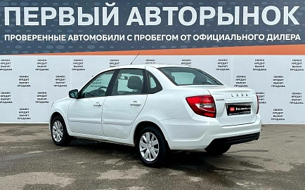 Lada (ВАЗ) Granta, 2021г., передний привод, механика
