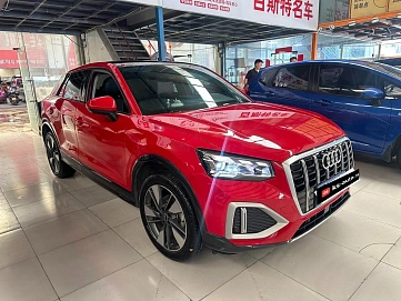 Audi Q2, 2021г., передний привод, робот