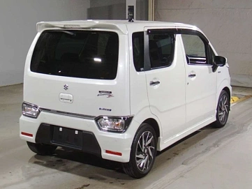 Suzuki Wagon R, 2023г, передний привод, вариатор