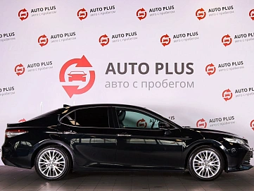 Toyota Camry, 2020г., передний привод, автомат