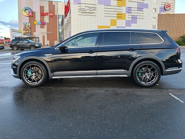 Volkswagen Passat, 2019г., полный привод, робот