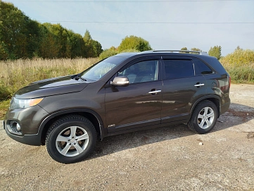 Kia Sorento, 2011г., полный привод, механика