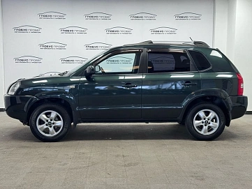Hyundai Tucson, 2006г., полный привод, механика