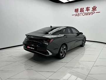 Hyundai Elantra, 2023г, передний привод, вариатор