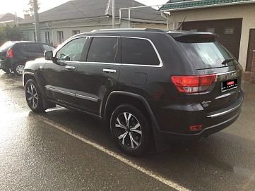 Jeep Grand Cherokee, 2011г., полный привод, автомат