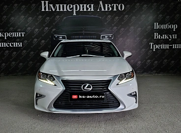Lexus ES, 2017г., передний привод, автомат