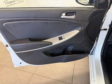 Hyundai Solaris, 2013г., передний привод, механика