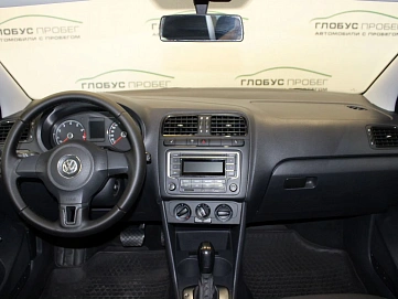 Volkswagen Polo, 2014г., передний привод, автомат