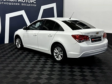 Chevrolet Cruze, 2014г., передний привод, механика