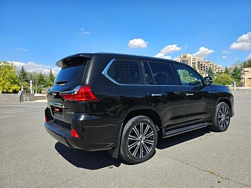 Lexus LX, 2021г, полный привод, автомат