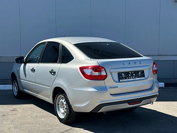 Lada (ВАЗ) Granta, 2019г., передний привод, механика