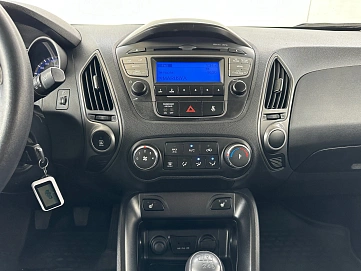 Hyundai ix35, 2014г., передний привод, механика