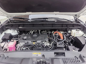 Toyota Highlander, 2022г., полный привод, автомат