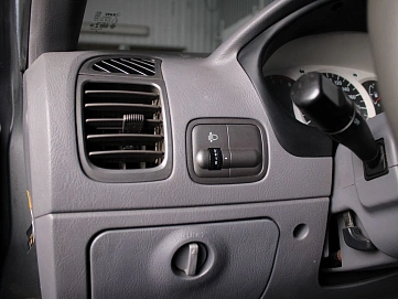 Hyundai Accent, 2005г., передний привод, автомат