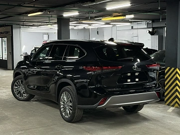 Toyota Highlander, 2026г, полный привод, автомат