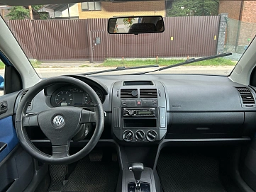 Volkswagen Polo, 2008г., передний привод, автомат