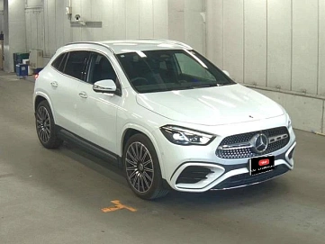 Mercedes-Benz GLA, 2024г, передний привод, робот