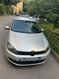Volkswagen Golf, 2012г., передний привод, механика