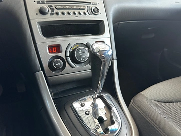 Peugeot 308, 2011г., передний привод, автомат