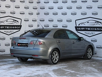 Mazda 6, 2006г., передний привод, механика