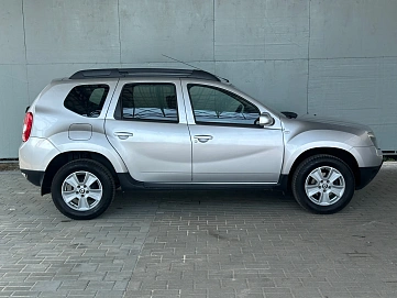 Renault Duster, 2014г., полный привод, механика