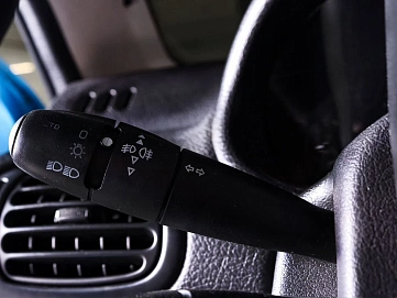 Peugeot 206, 2003г., передний привод, автомат