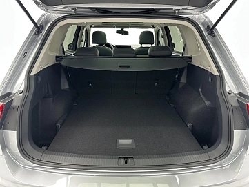 Volkswagen Tiguan, 2022г., передний привод, робот