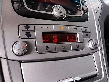 Ford Mondeo, 2008г., передний привод, автомат