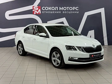 Skoda Octavia, 2017г., передний привод, робот