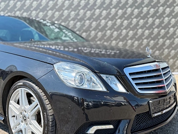 Mercedes-Benz E-Класс, 2011г., задний привод, автомат