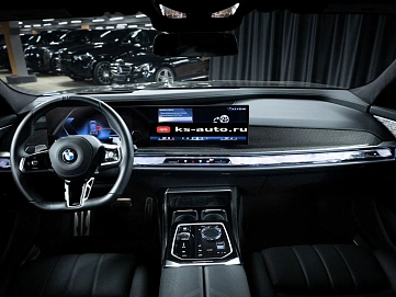 BMW 7 серии, 2023г., полный привод, автомат