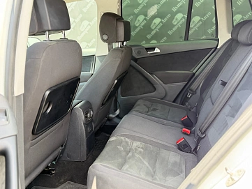 Volkswagen Tiguan, 2016г., передний привод, механика
