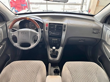 Hyundai Tucson, 2004г., полный привод, механика
