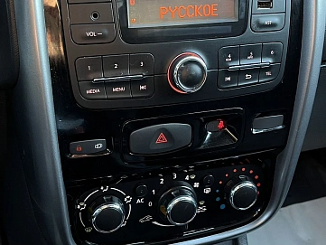 Renault Duster, 2013г, полный привод, механика